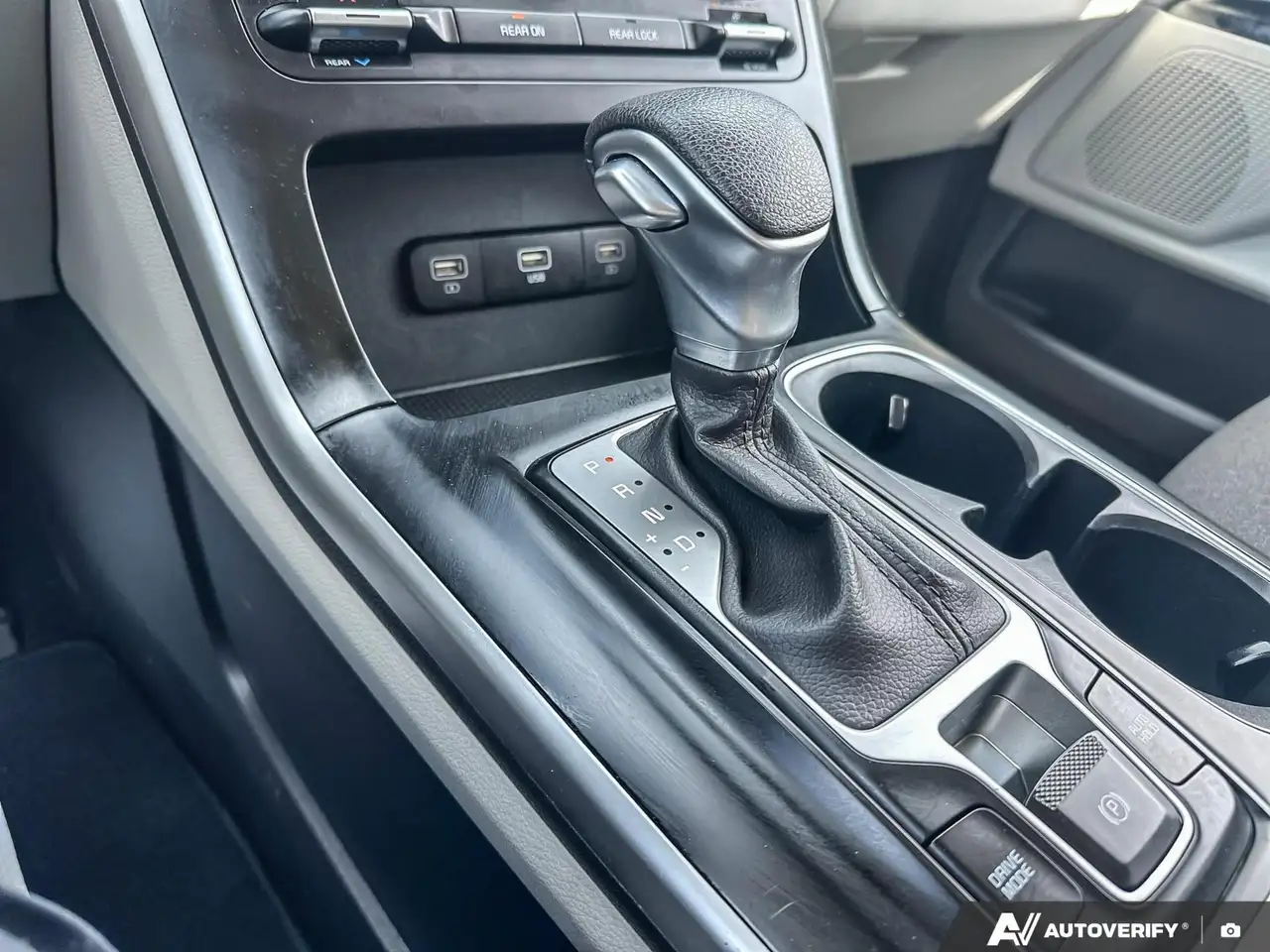 Kia Carnival fotografie Kia Carnival