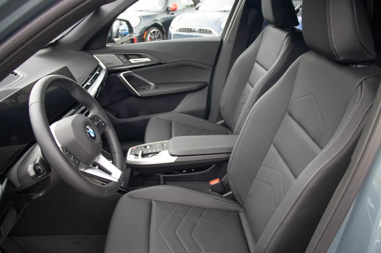 BMW X1 photo BMW X1