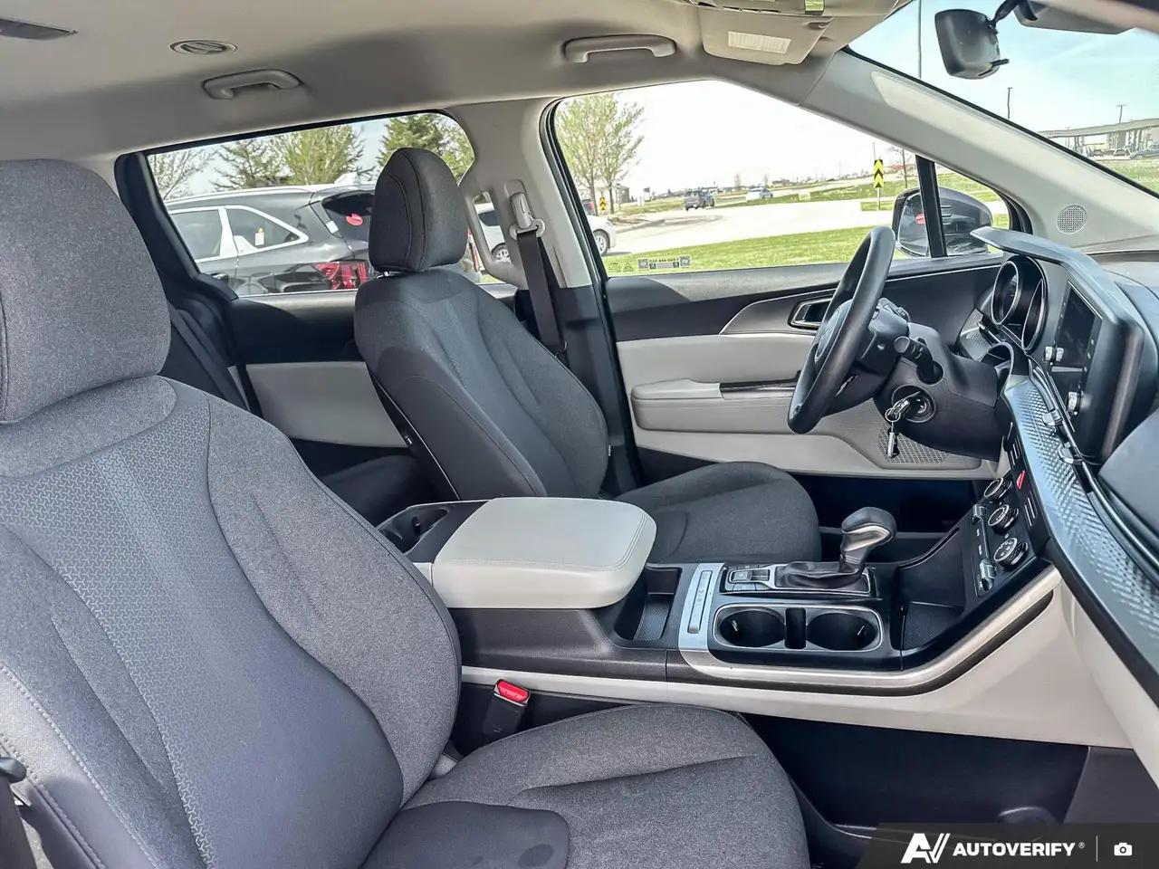 Kia Carnival fotografie Kia Carnival