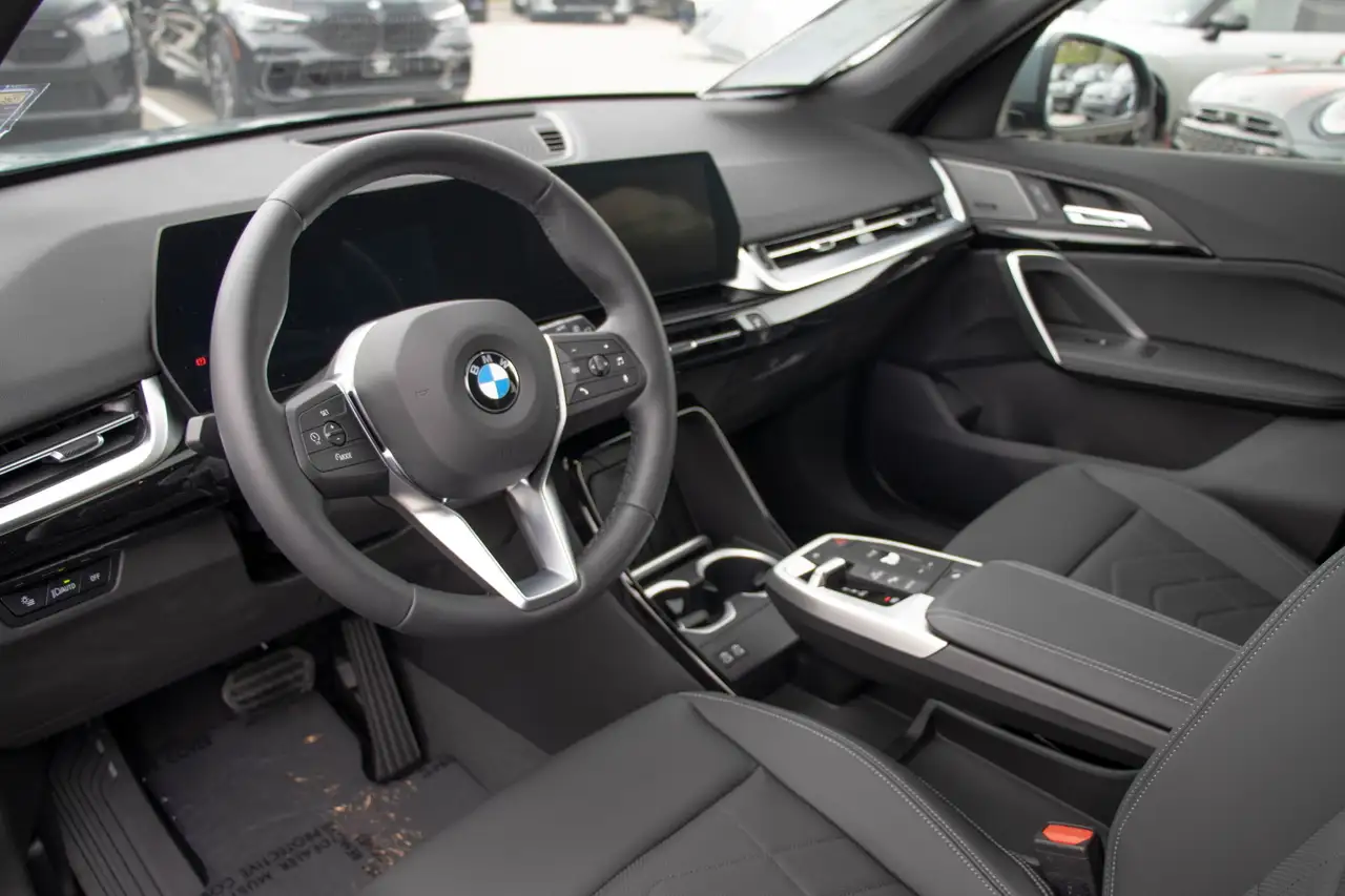 BMW X1 photo BMW X1