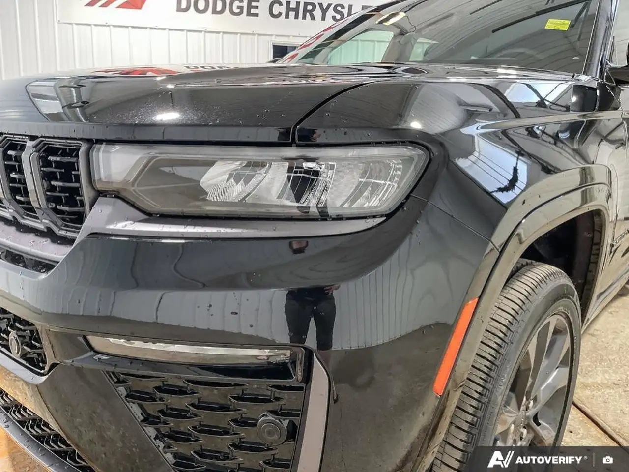 Jeep Grand Cherokee снимка Jeep Grand Cherokee