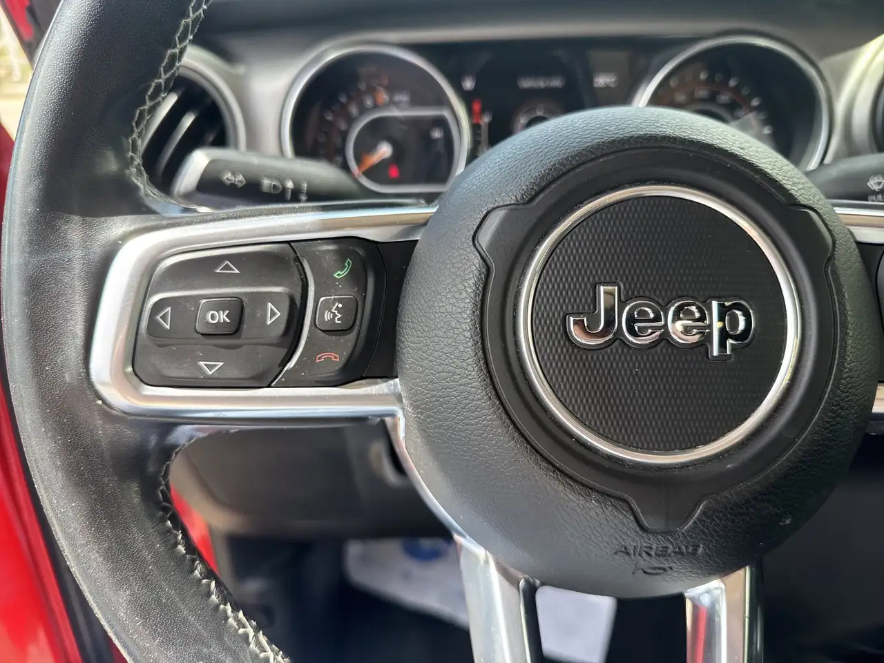 Jeep Gladiator photo Jeep Gladiator
