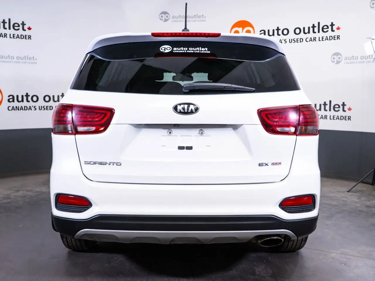 Kia Sorento photo Kia Sorento