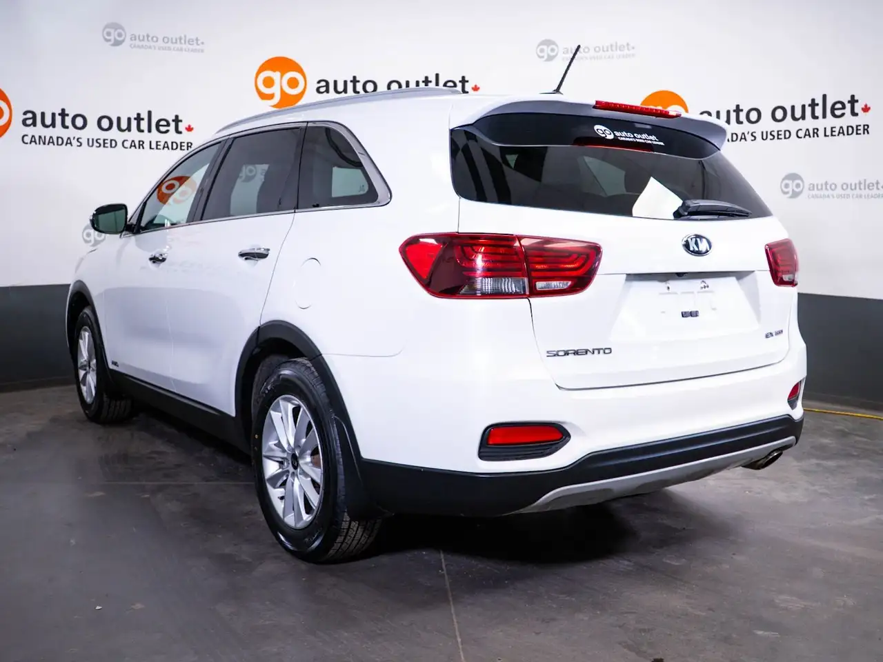 Kia Sorento photo Kia Sorento