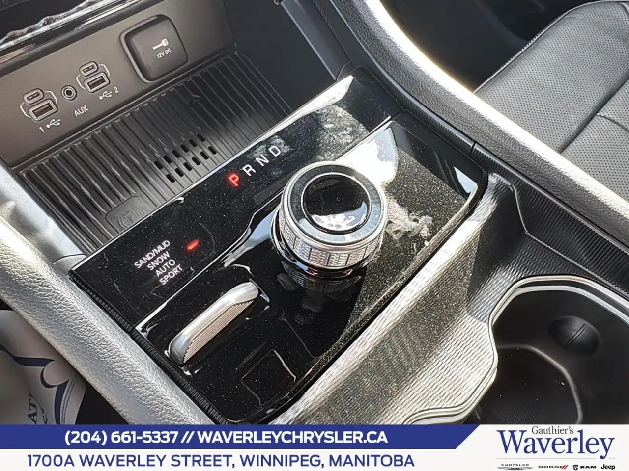 Jeep Grand Cherokee photo Jeep Grand Cherokee