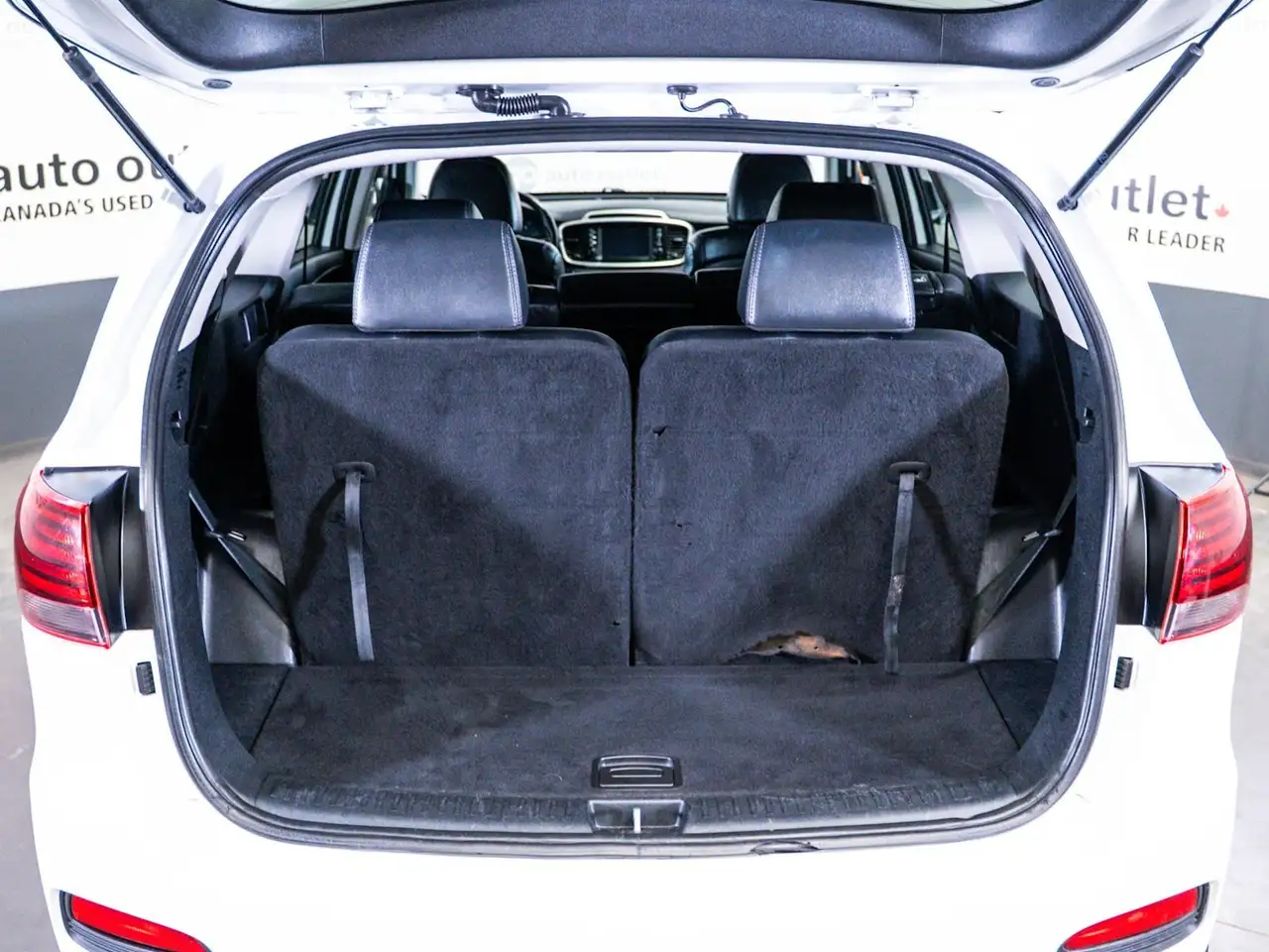 Kia Sorento photo Kia Sorento