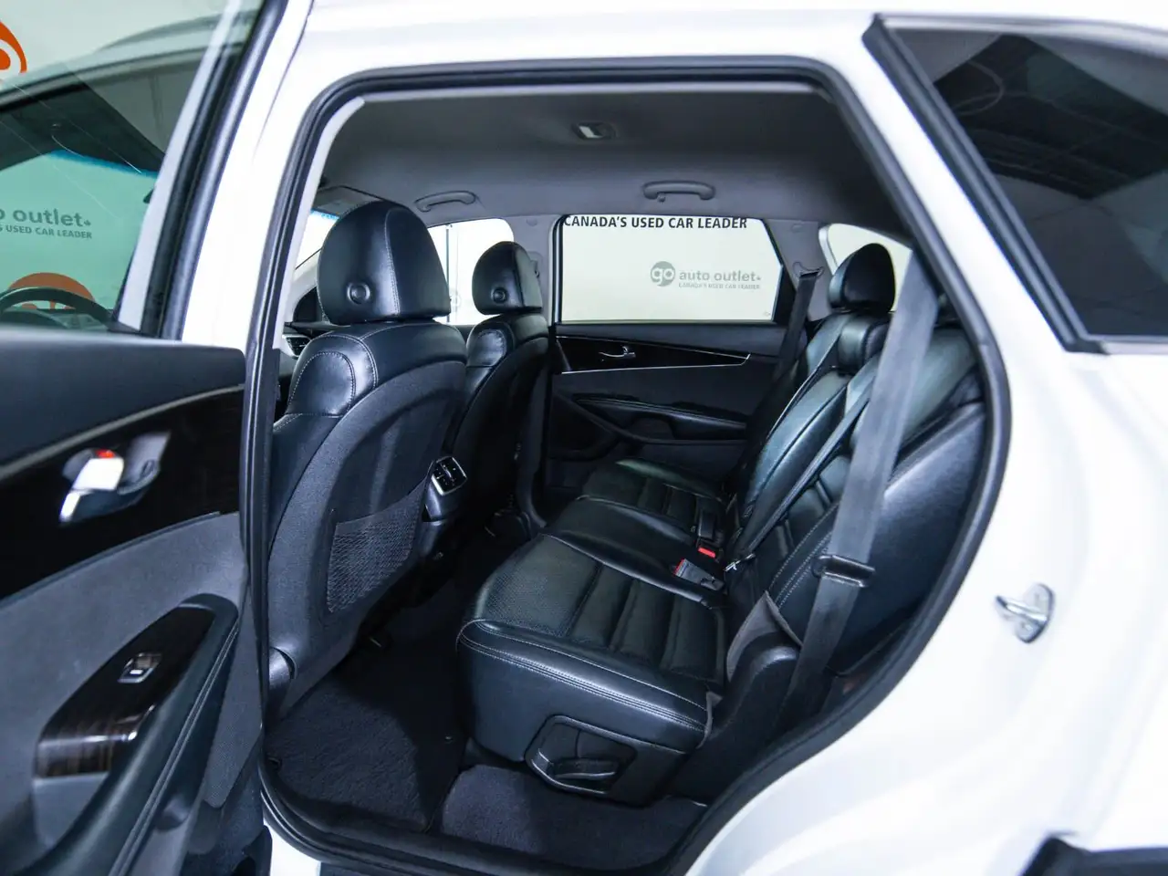 Kia Sorento photo Kia Sorento