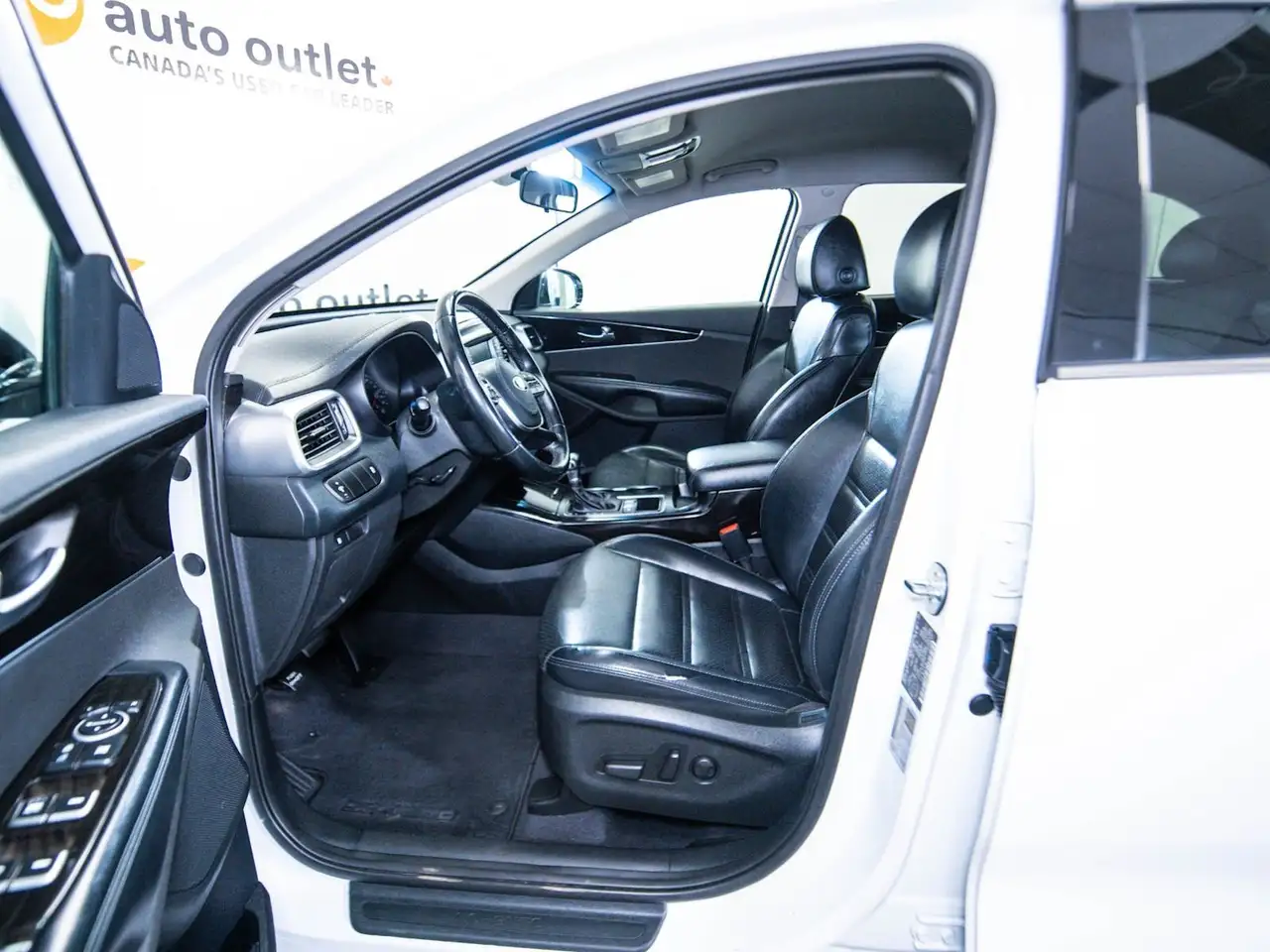 Kia Sorento photo Kia Sorento
