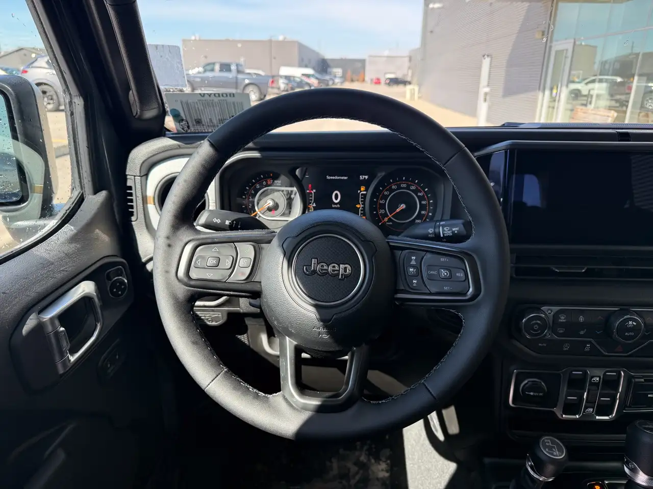 Jeep Gladiator снимка Jeep Gladiator