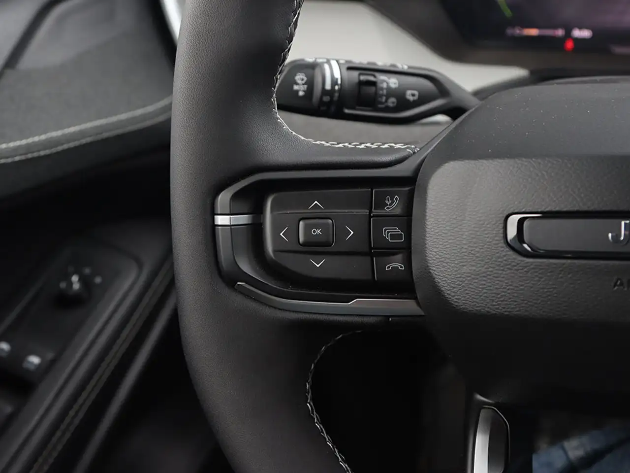 Jeep Cherokee снимка Jeep Cherokee