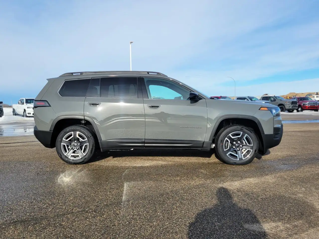 Jeep Cherokee снимка Jeep Cherokee