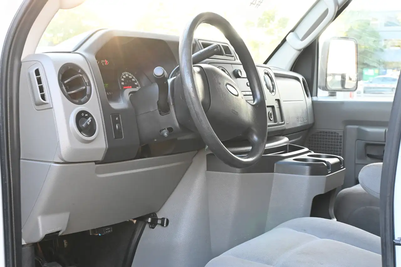 Ford E-Series Cutaway fotografie Ford E-Series Cutaway