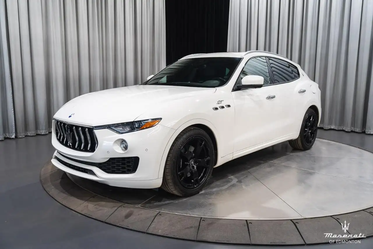 Maserati Levante снимка Maserati Levante