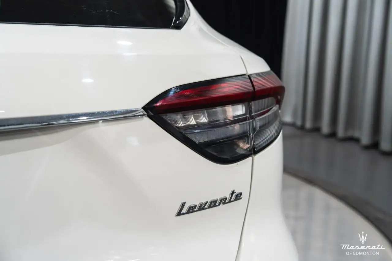 Maserati Levante снимка Maserati Levante