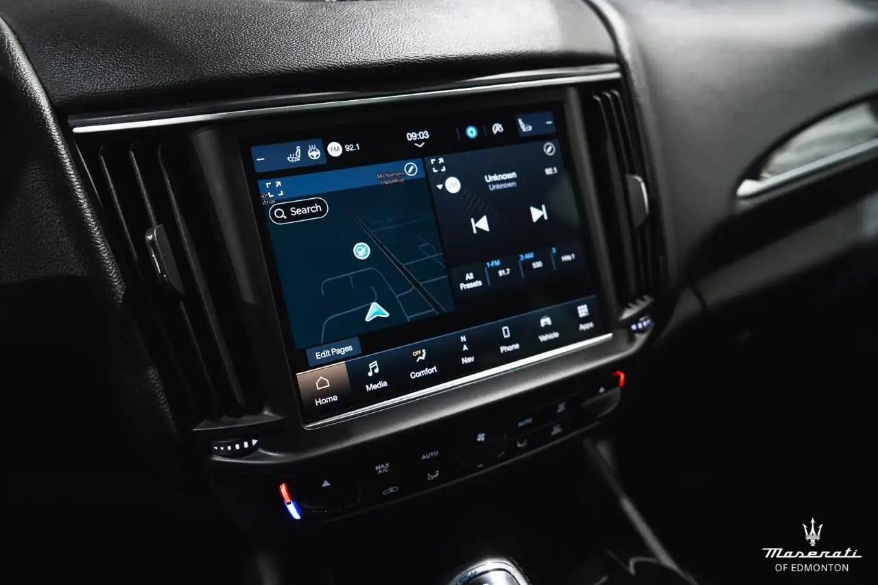 Maserati Levante снимка Maserati Levante