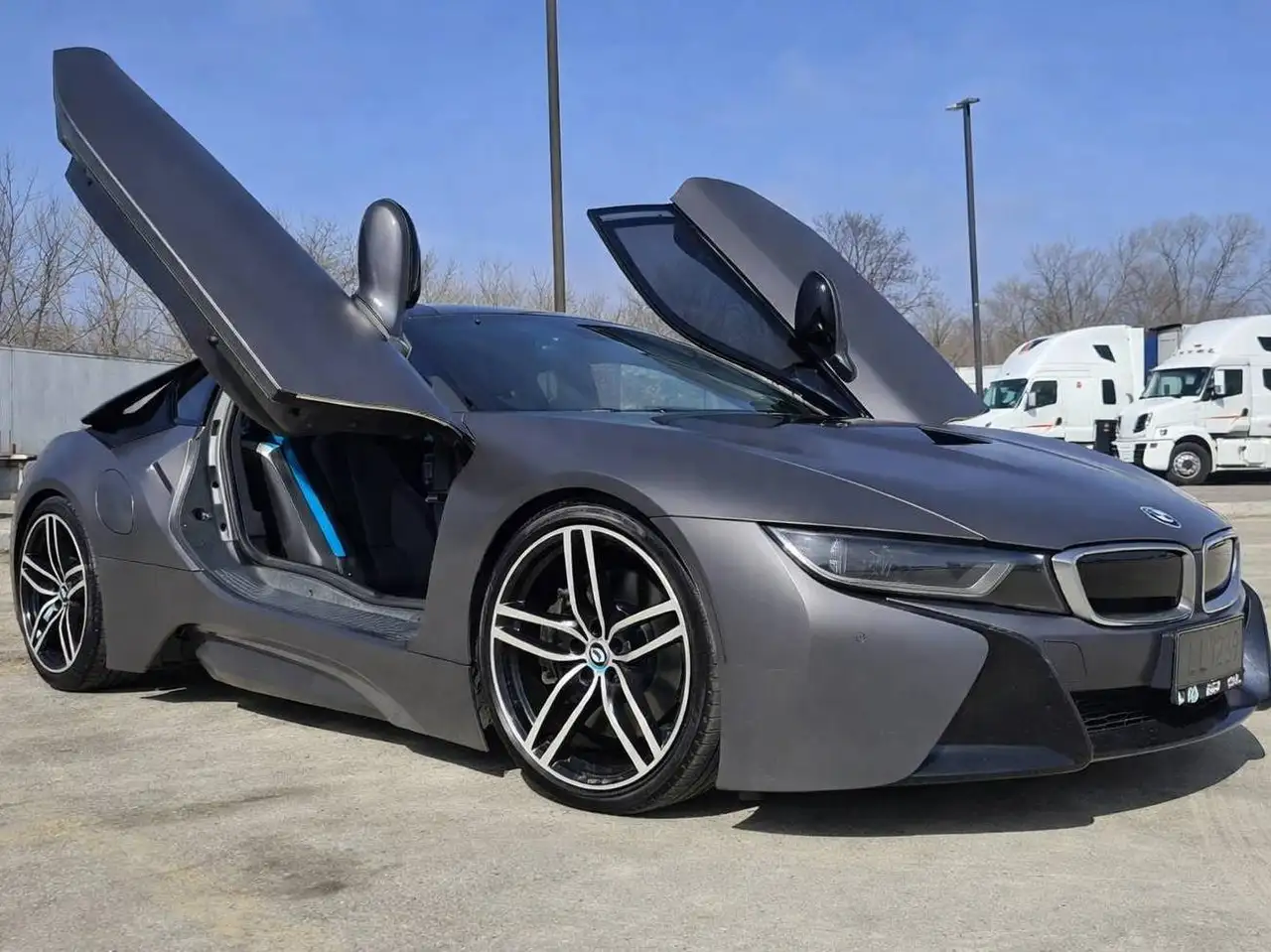 2014 BMW i8