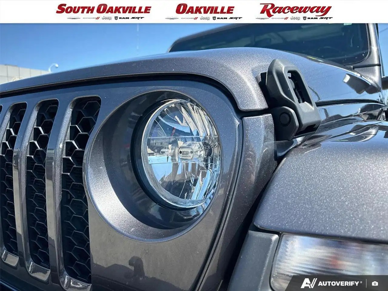 Jeep Gladiator photo Jeep Gladiator