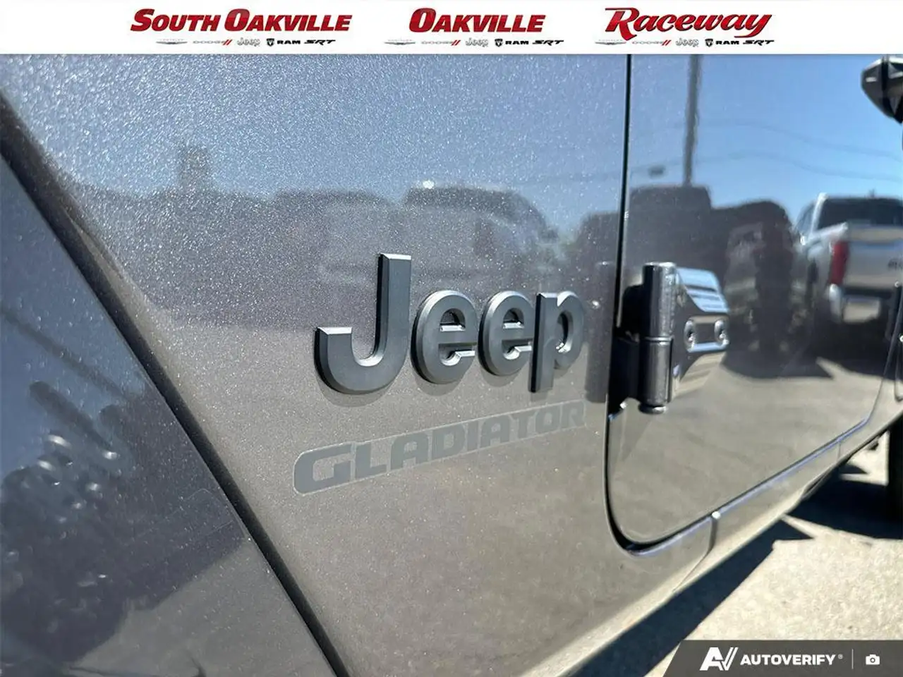 Jeep Gladiator photo Jeep Gladiator