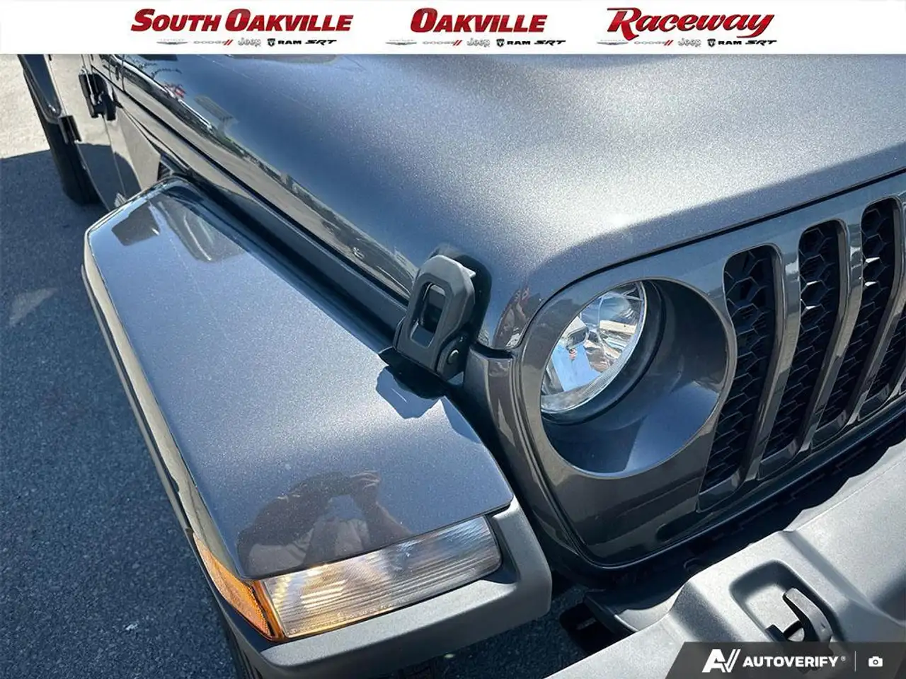 Jeep Gladiator photo Jeep Gladiator