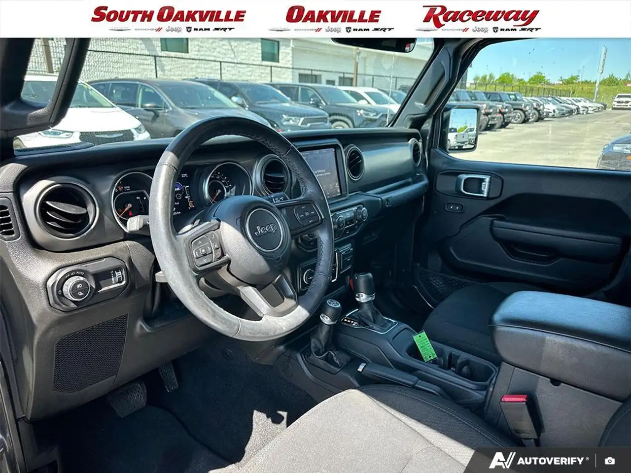 Jeep Gladiator photo Jeep Gladiator