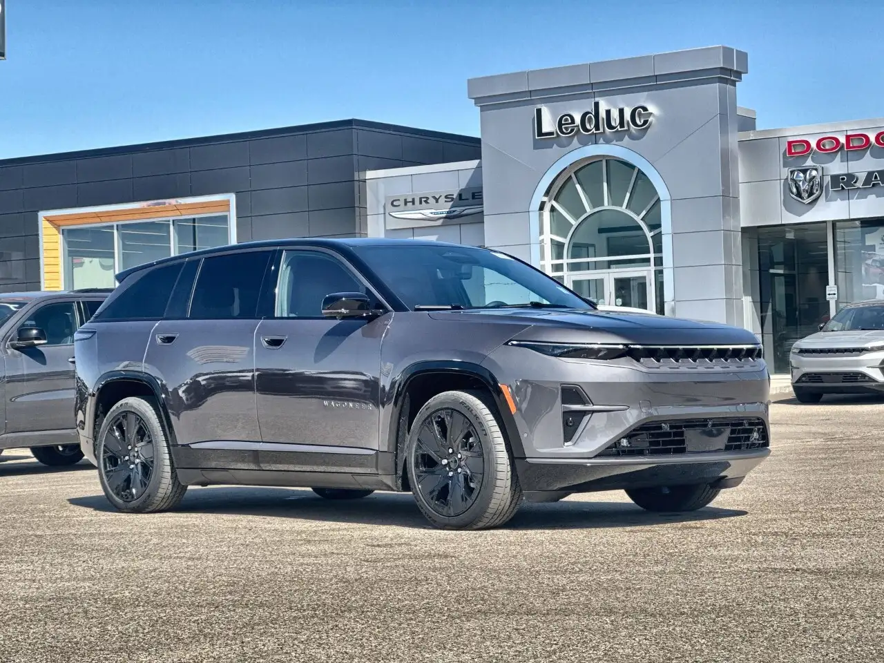 2025 Jeep Wagoneer S