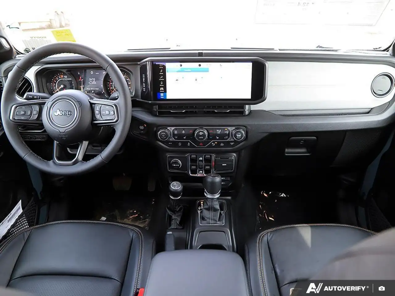 Jeep Gladiator photo Jeep Gladiator