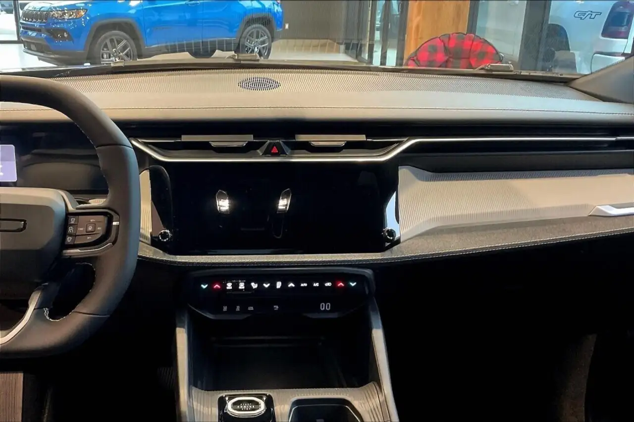 Jeep Cherokee photo Jeep Cherokee