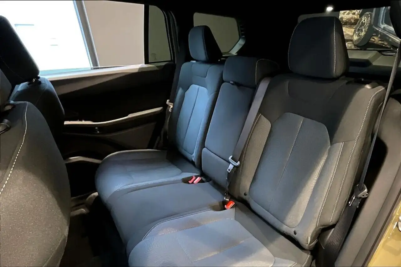 Jeep Cherokee photo Jeep Cherokee