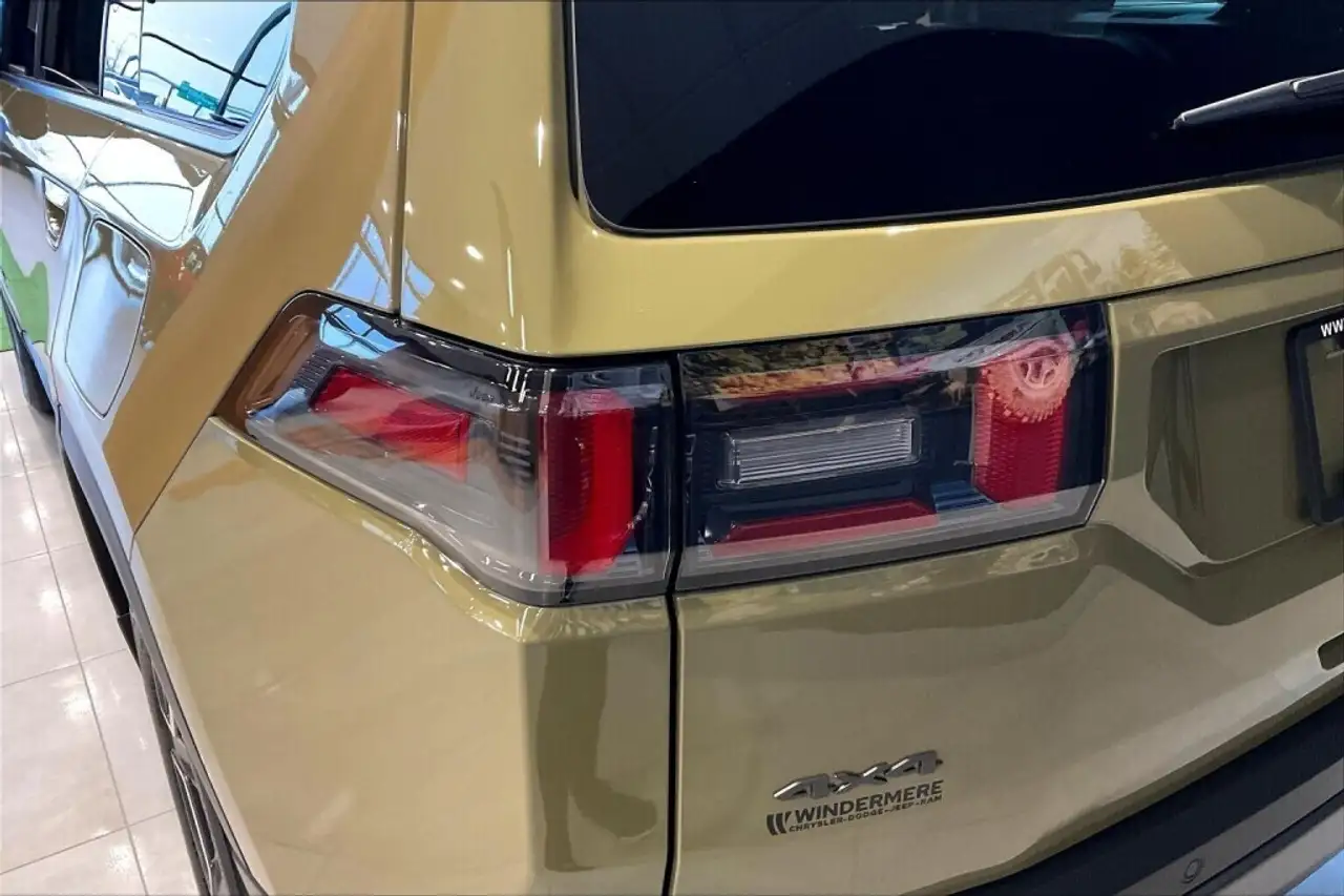Jeep Cherokee photo Jeep Cherokee