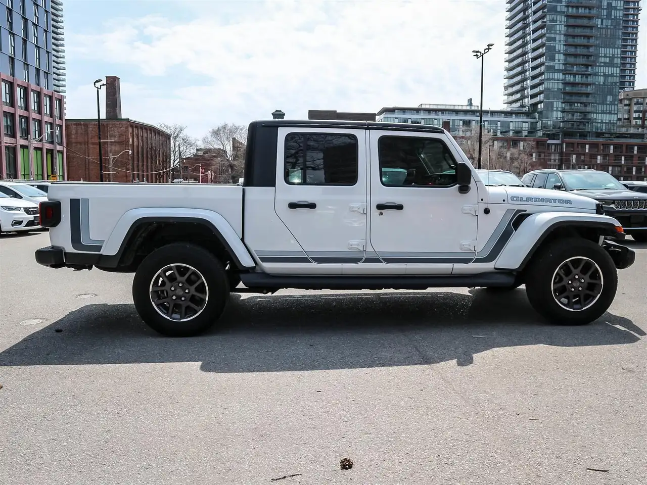 Jeep Gladiator снимка Jeep Gladiator