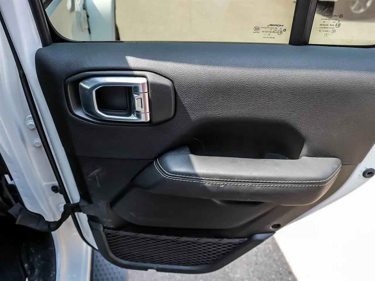Jeep Gladiator снимка Jeep Gladiator