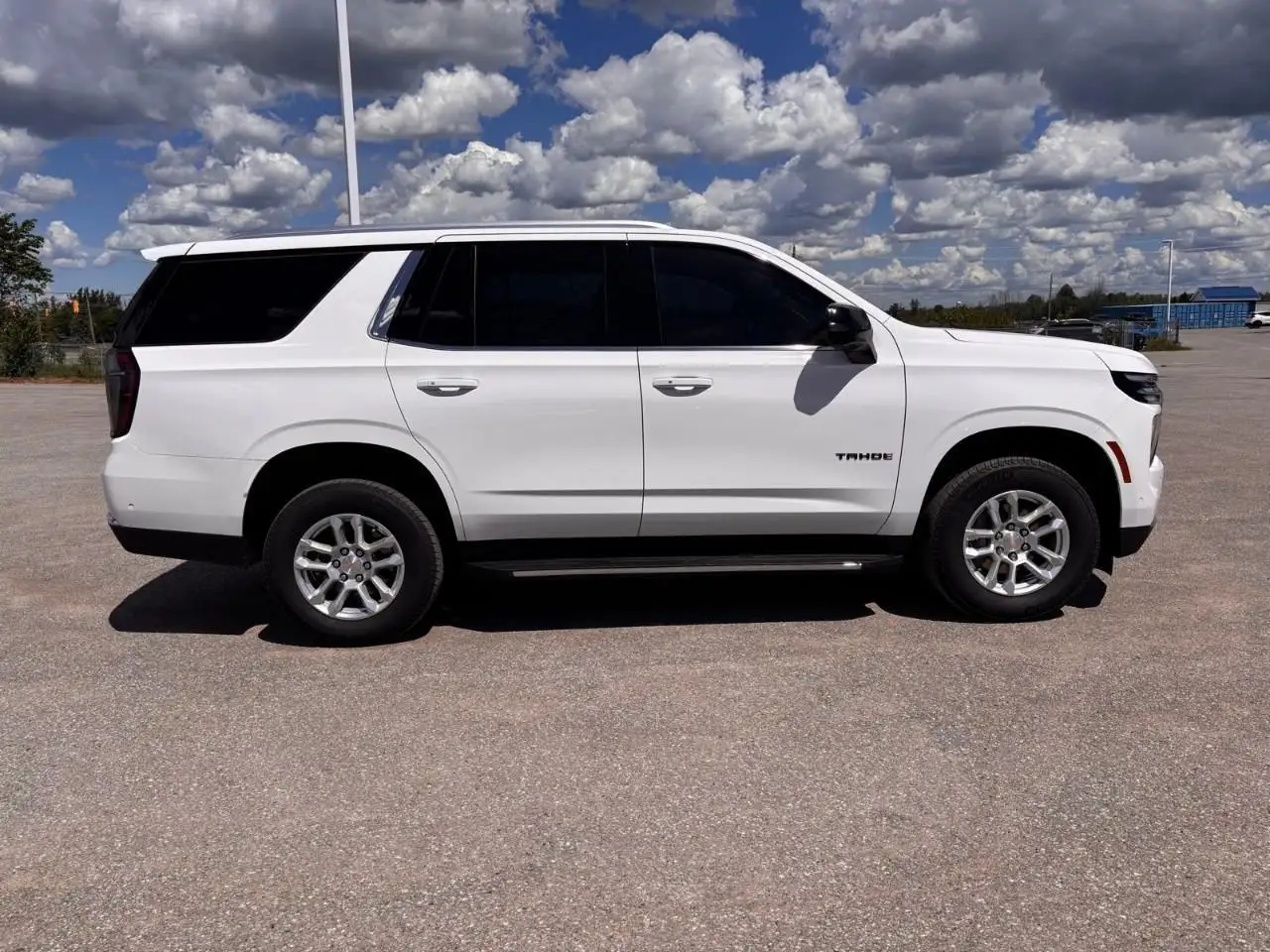 Chevrolet Tahoe снимка Chevrolet Tahoe