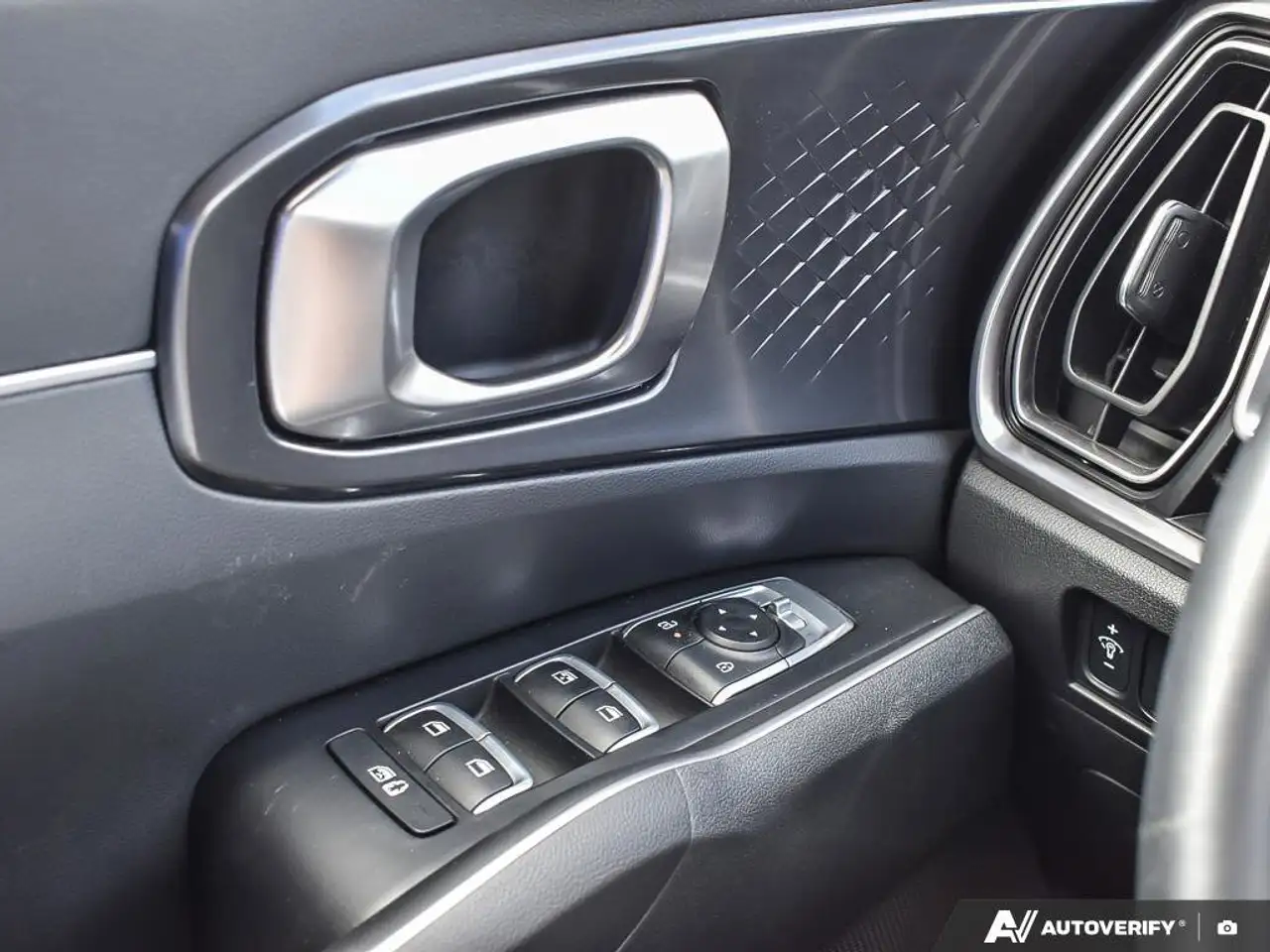 Kia Sorento photo Kia Sorento