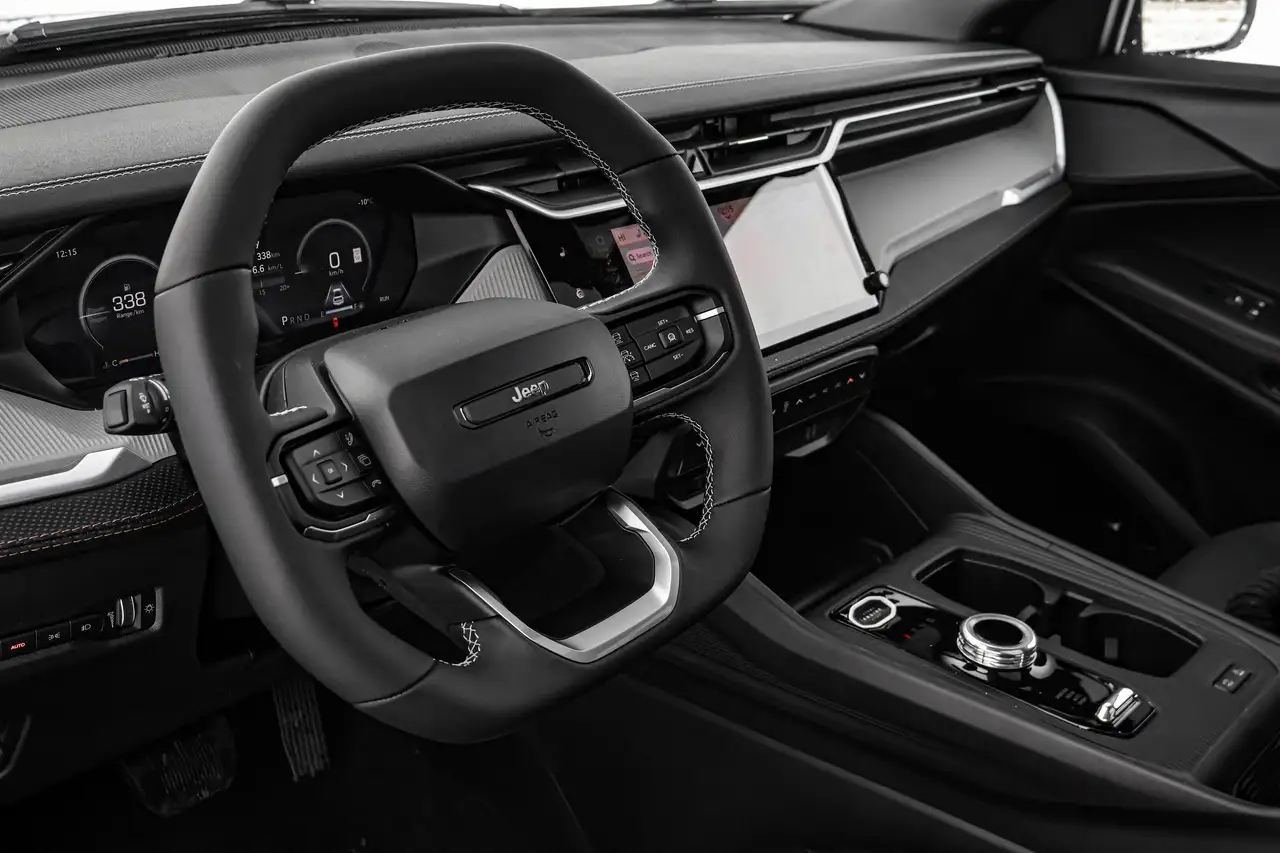 Jeep Cherokee снимка Jeep Cherokee