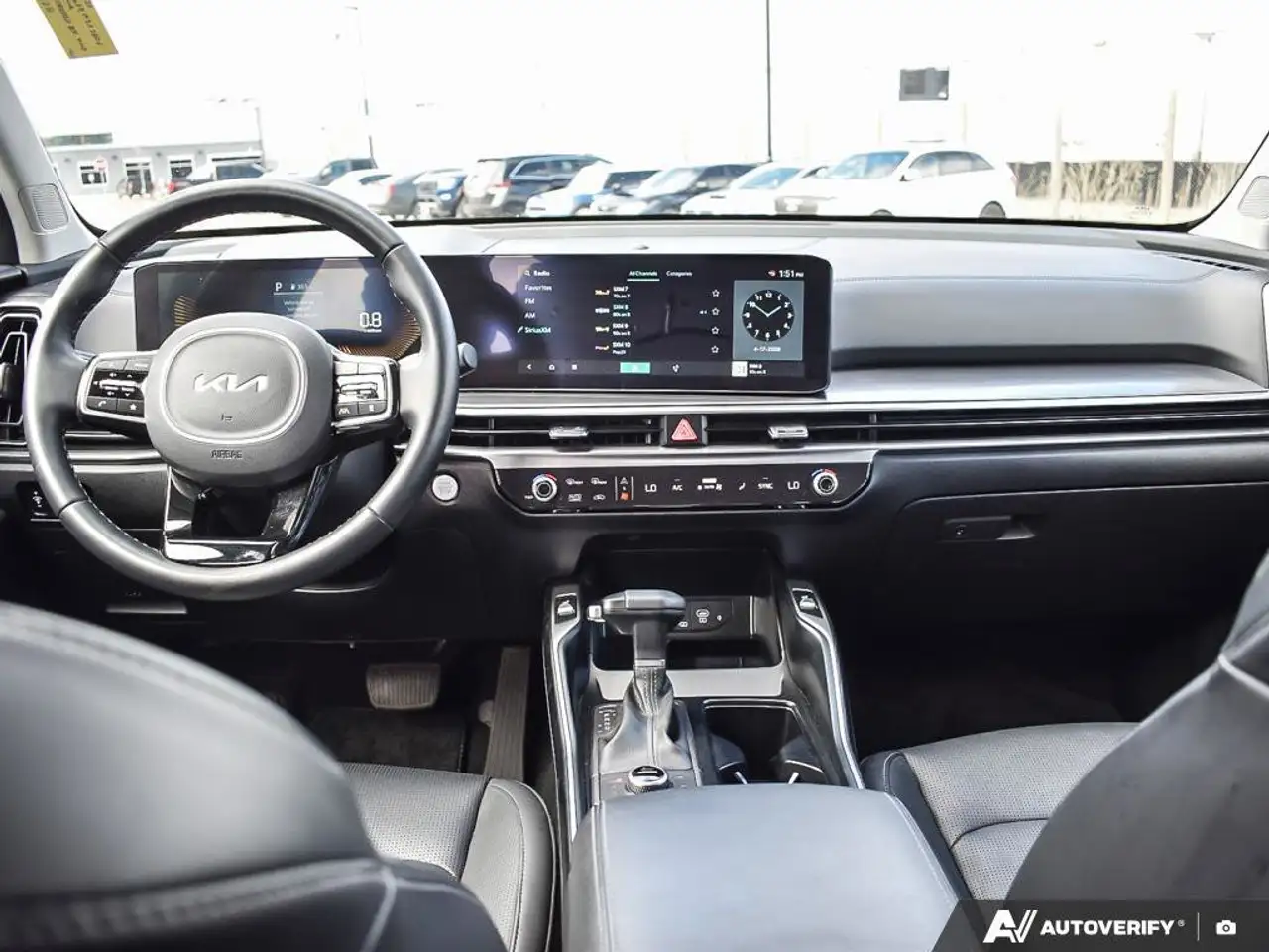 Kia Sorento photo Kia Sorento