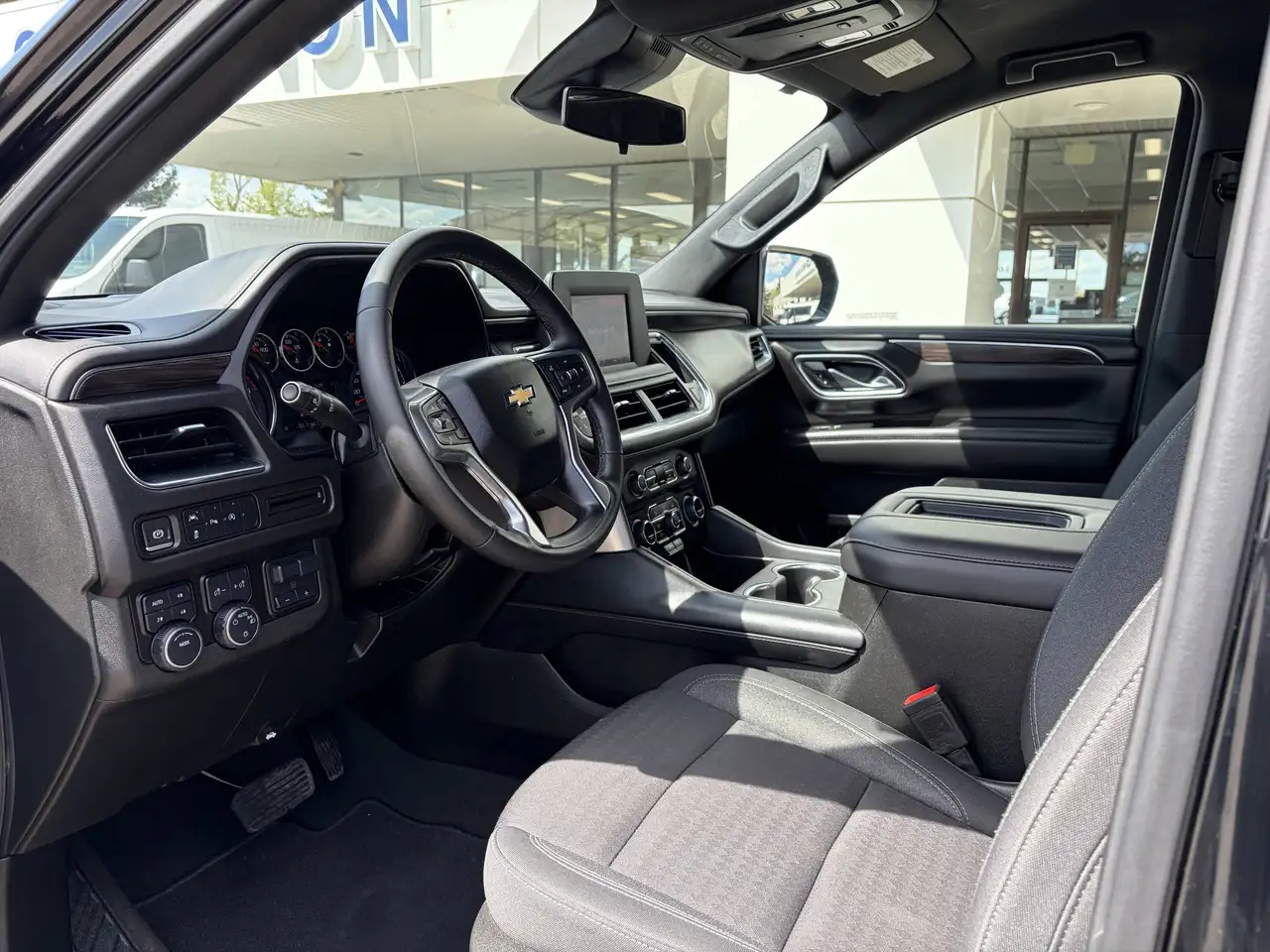Chevrolet Tahoe снимка Chevrolet Tahoe