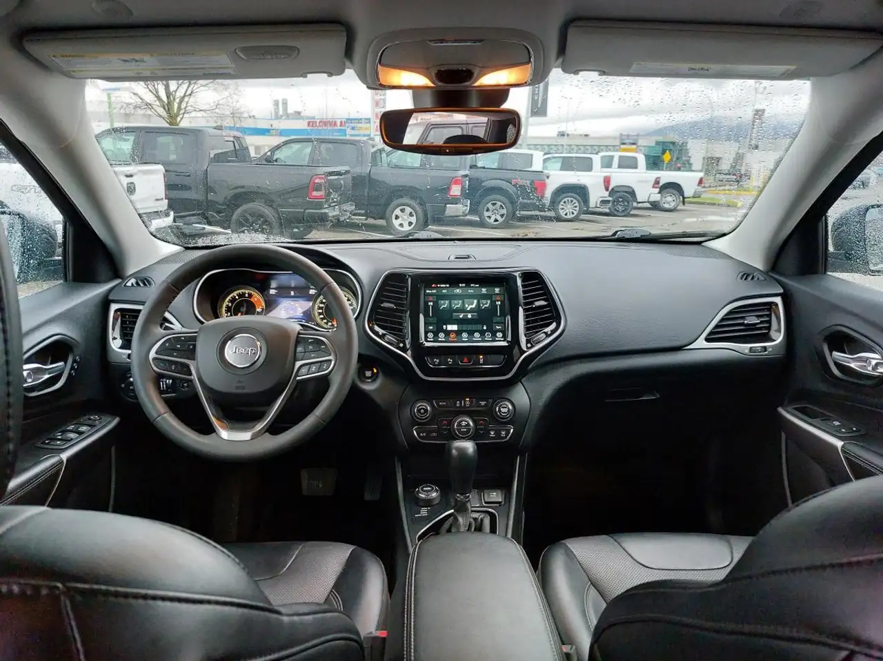 Jeep Cherokee photo Jeep Cherokee