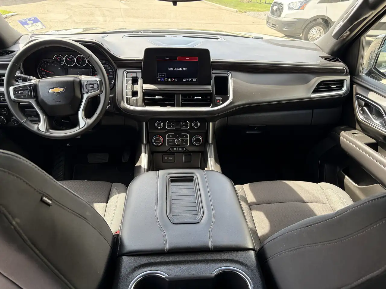 Chevrolet Tahoe снимка Chevrolet Tahoe