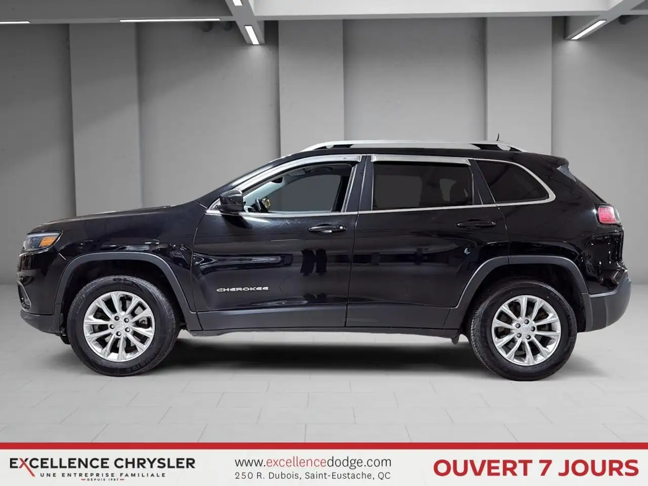 Jeep Cherokee снимка Jeep Cherokee