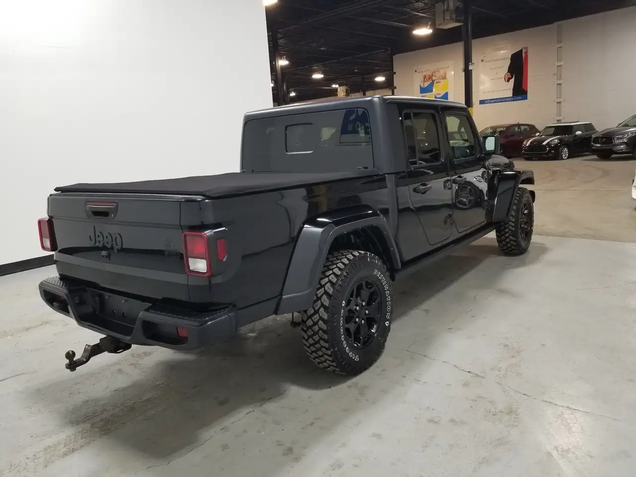 Jeep Gladiator photo Jeep Gladiator