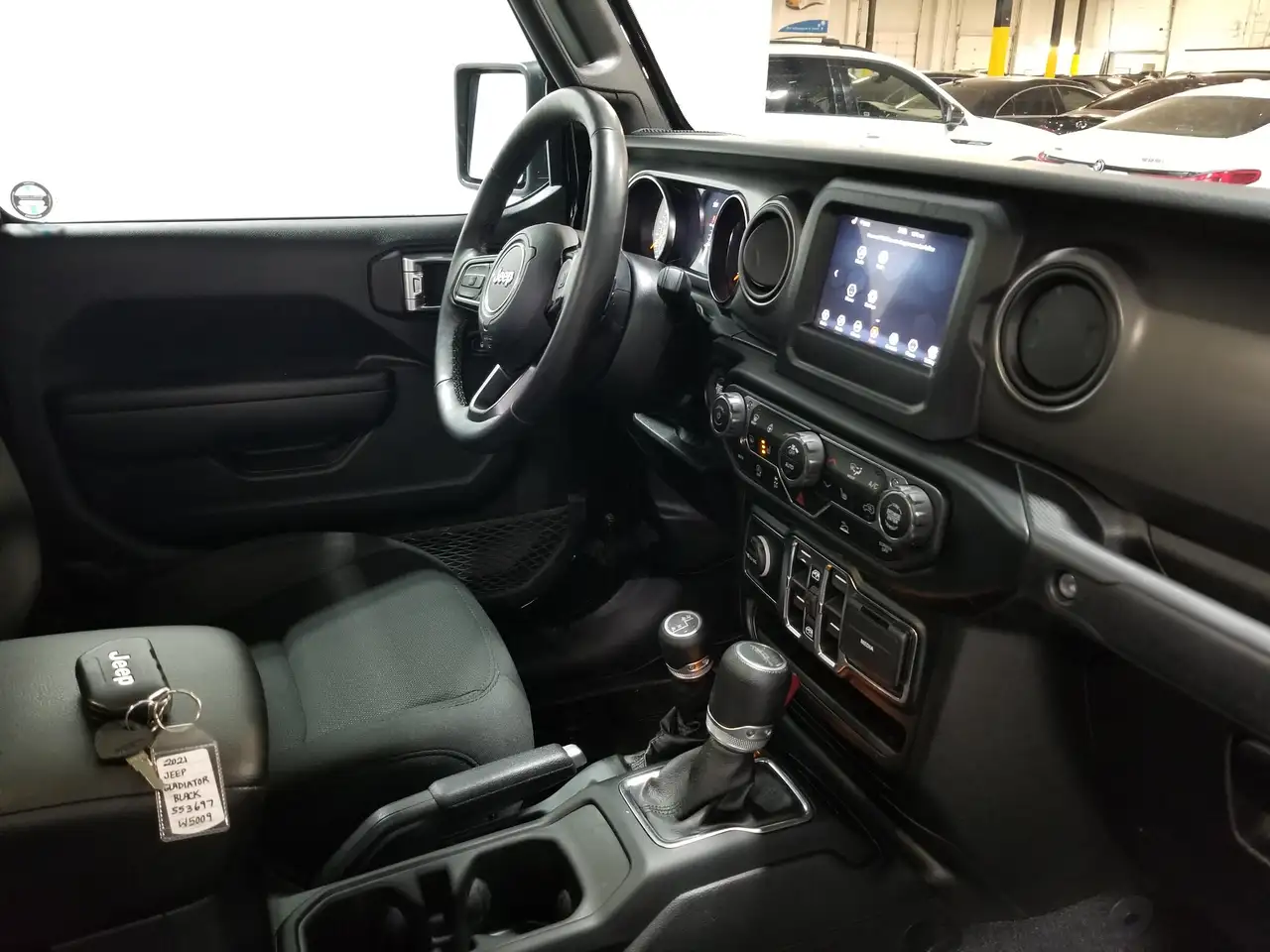 Jeep Gladiator photo Jeep Gladiator