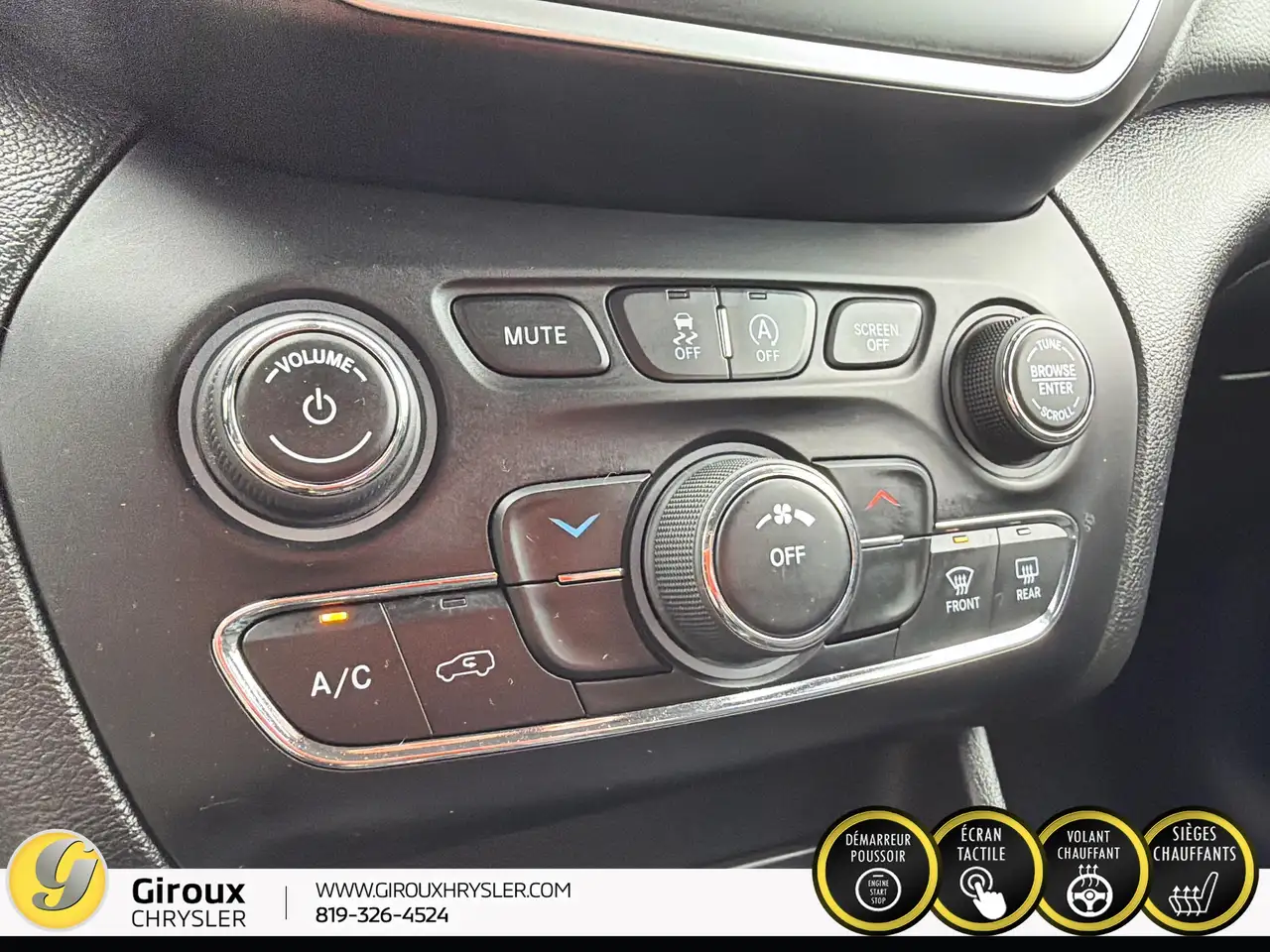 Jeep Cherokee photo Jeep Cherokee