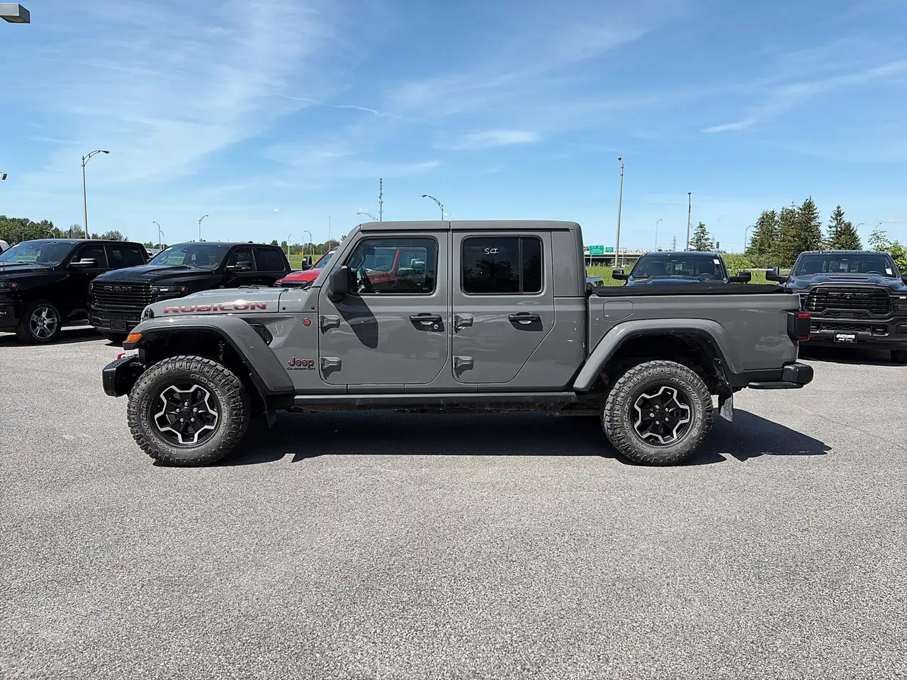 Jeep Gladiator снимка Jeep Gladiator