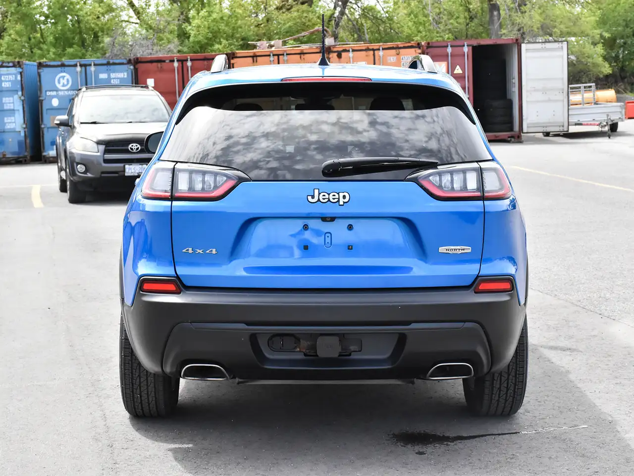 Jeep Cherokee снимка Jeep Cherokee