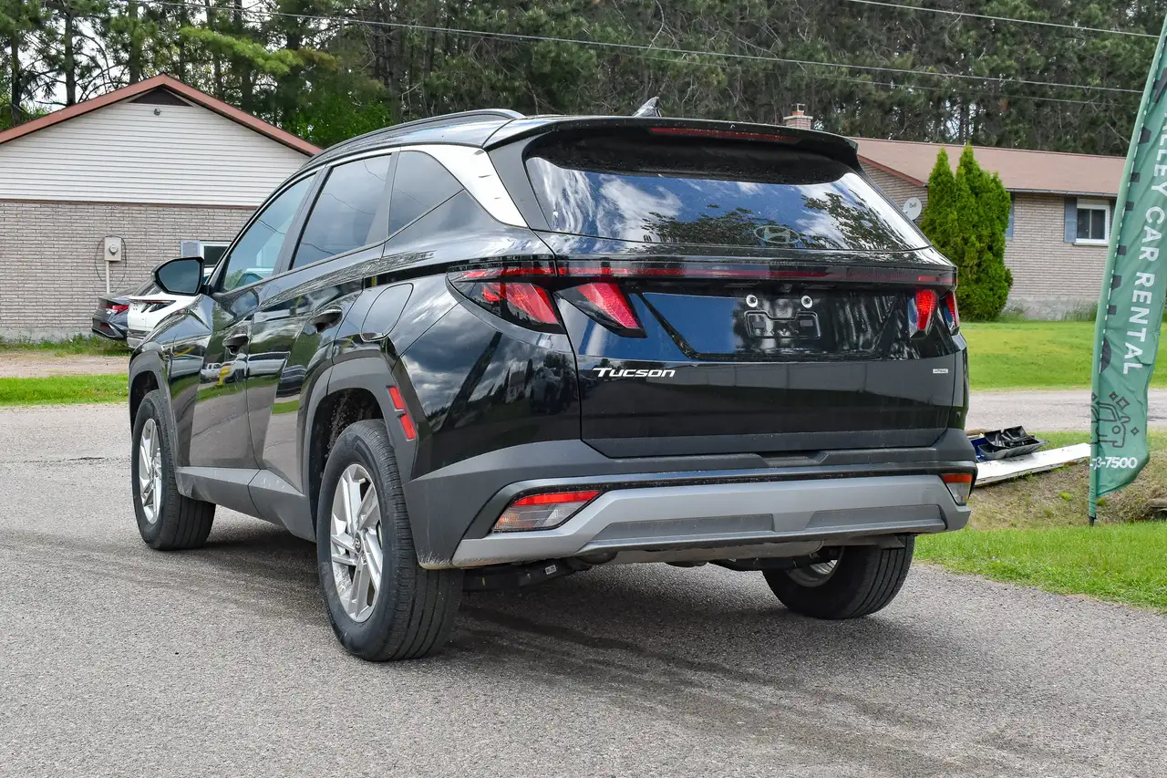 Hyundai TUCSON photo Hyundai TUCSON
