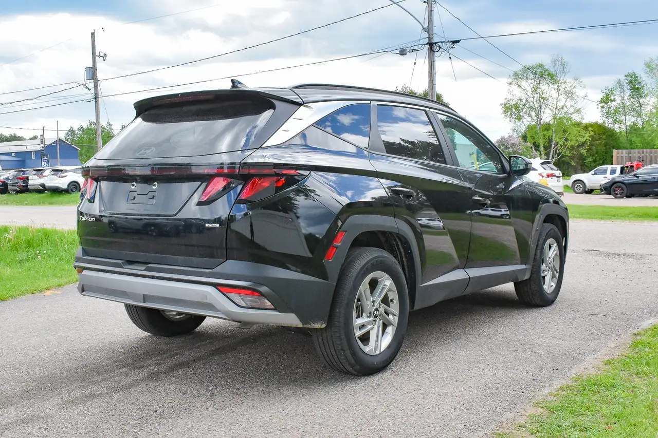 Hyundai TUCSON photo Hyundai TUCSON