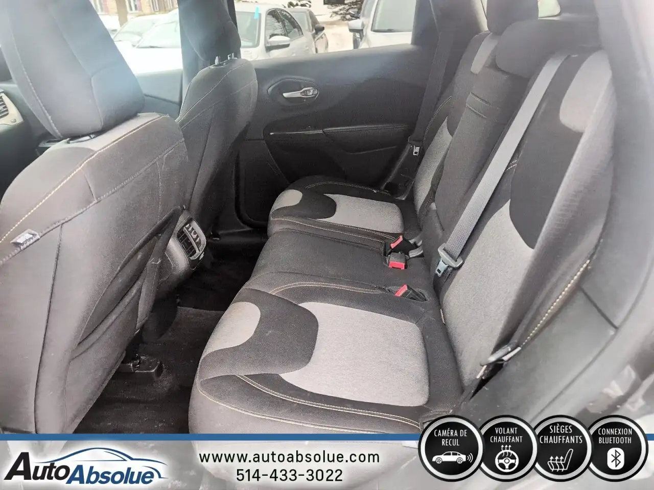 Jeep Cherokee снимка Jeep Cherokee