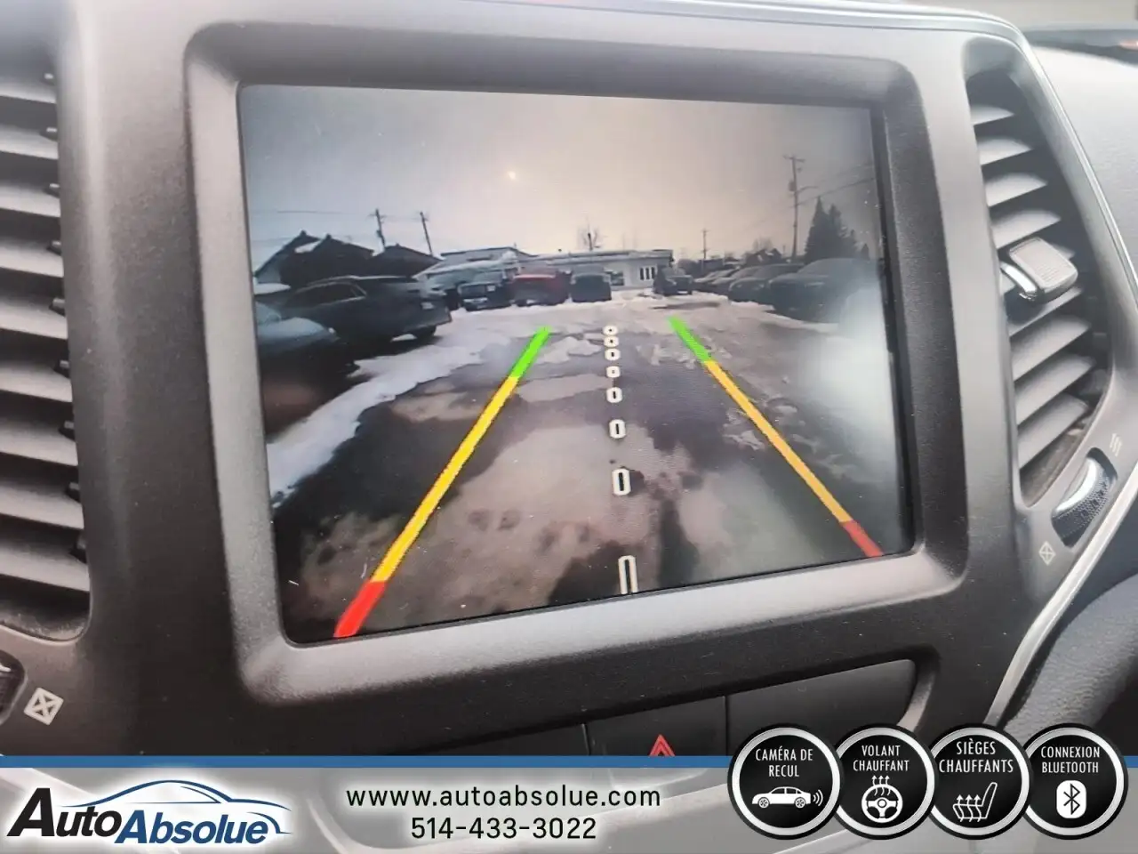 Jeep Cherokee снимка Jeep Cherokee
