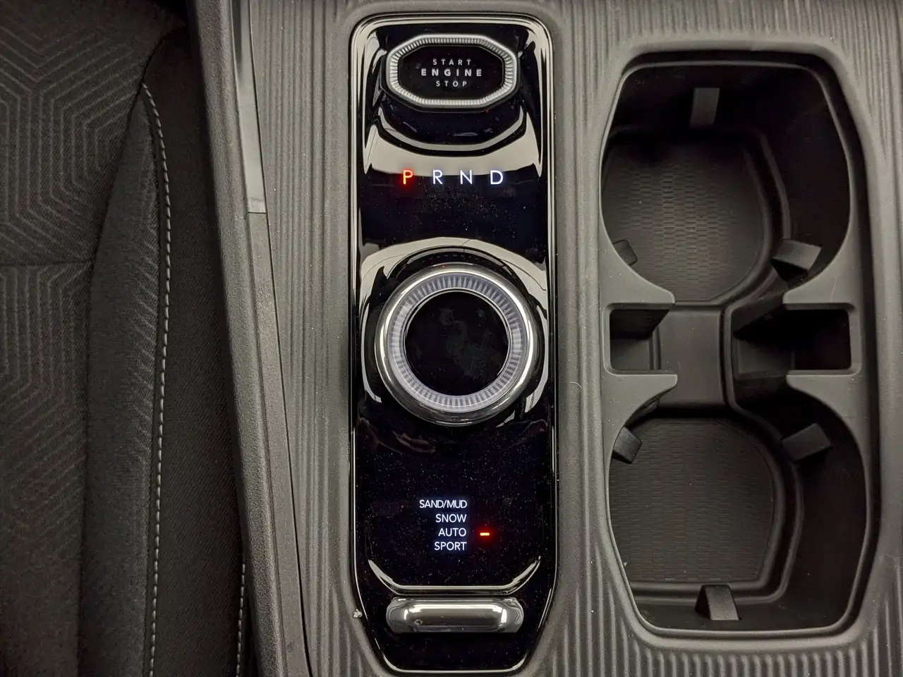 Jeep Cherokee снимка Jeep Cherokee