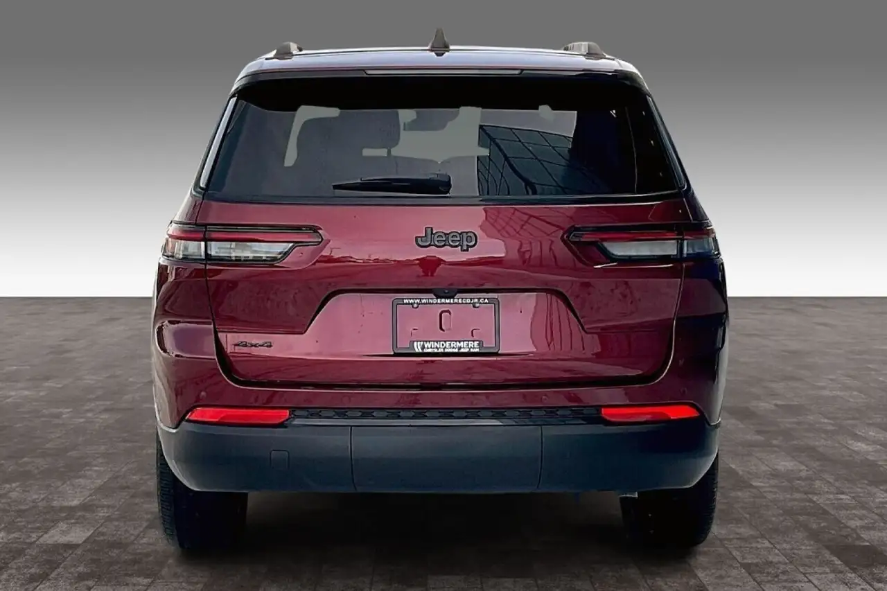 Jeep Grand Cherokee снимка Jeep Grand Cherokee